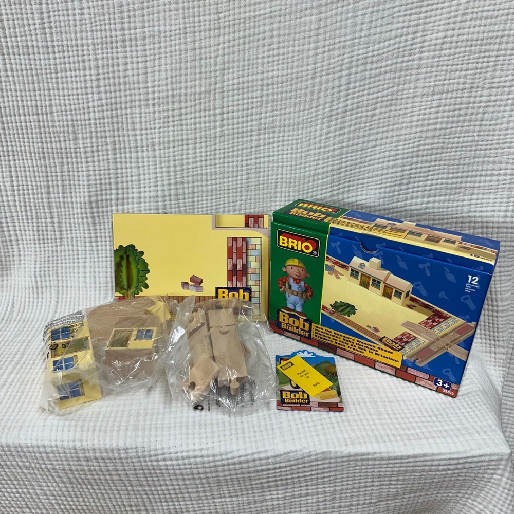 New Brio Bob the Builder's Wooden House (model 32813) NOS collectible Wooden set - Picture 9 of 9